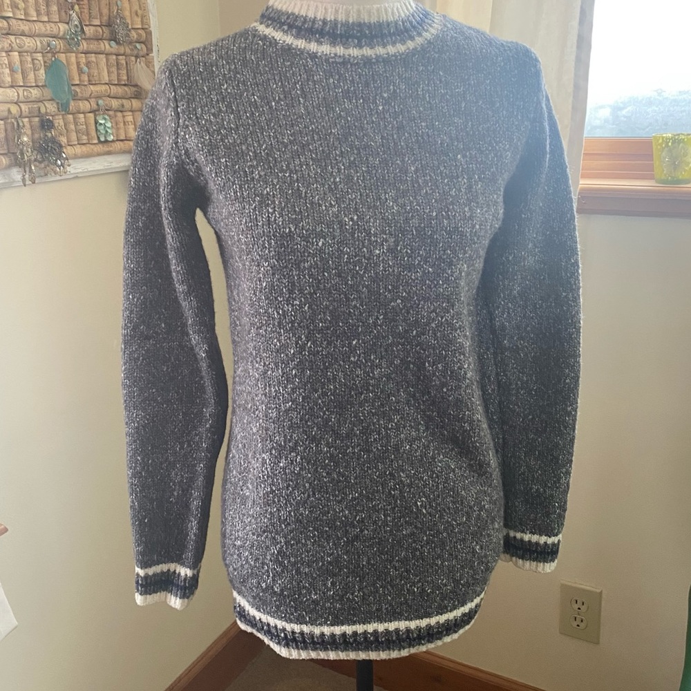 Hem & Thread Thick Warm Grey Sweater - Size M
